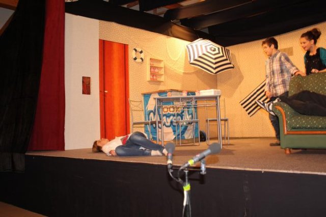 theatre075.jpg